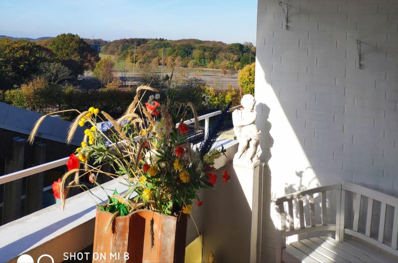 Zum Wohlfuehlen Ferienwohnung Fuer Max 5 Erwachsene Und 1 Kind, Schwimmbad Vor Der Tuer, Tiere Erlaubt Sierksdorf Buitenkant foto